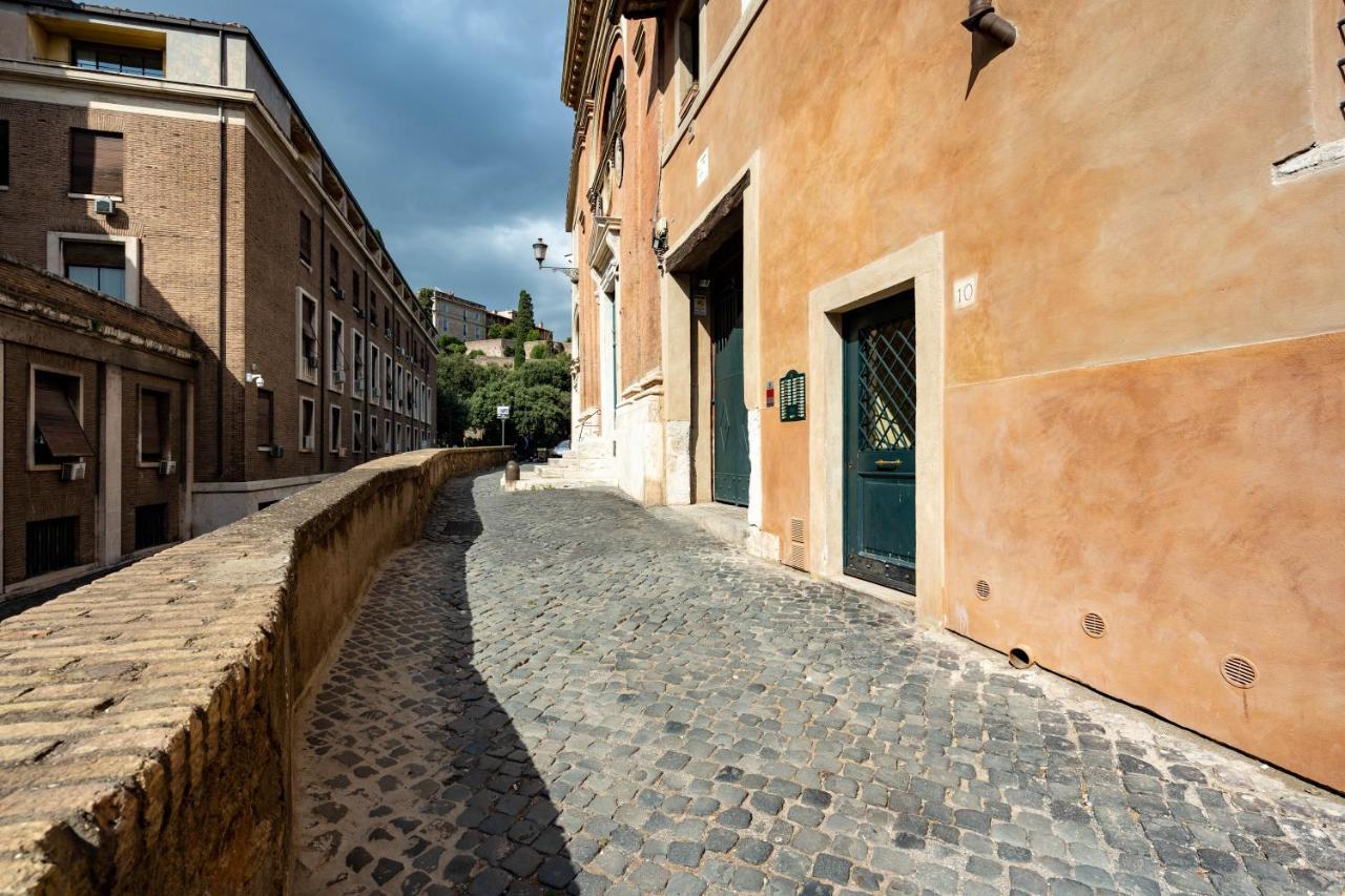 Colosseo-fori Imperiali Storico Apartamento *